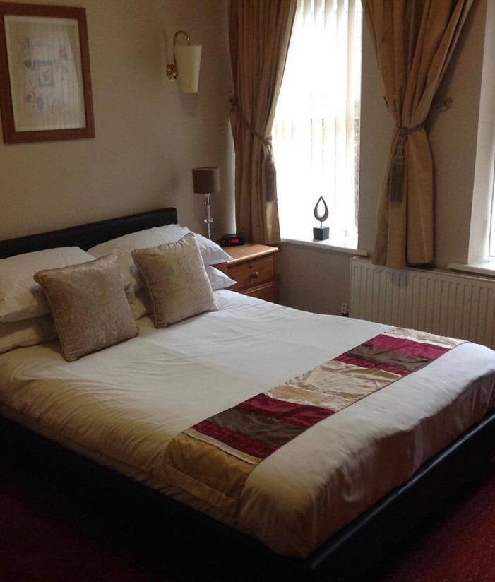 The Dillwyn Arms Hotel Swansea